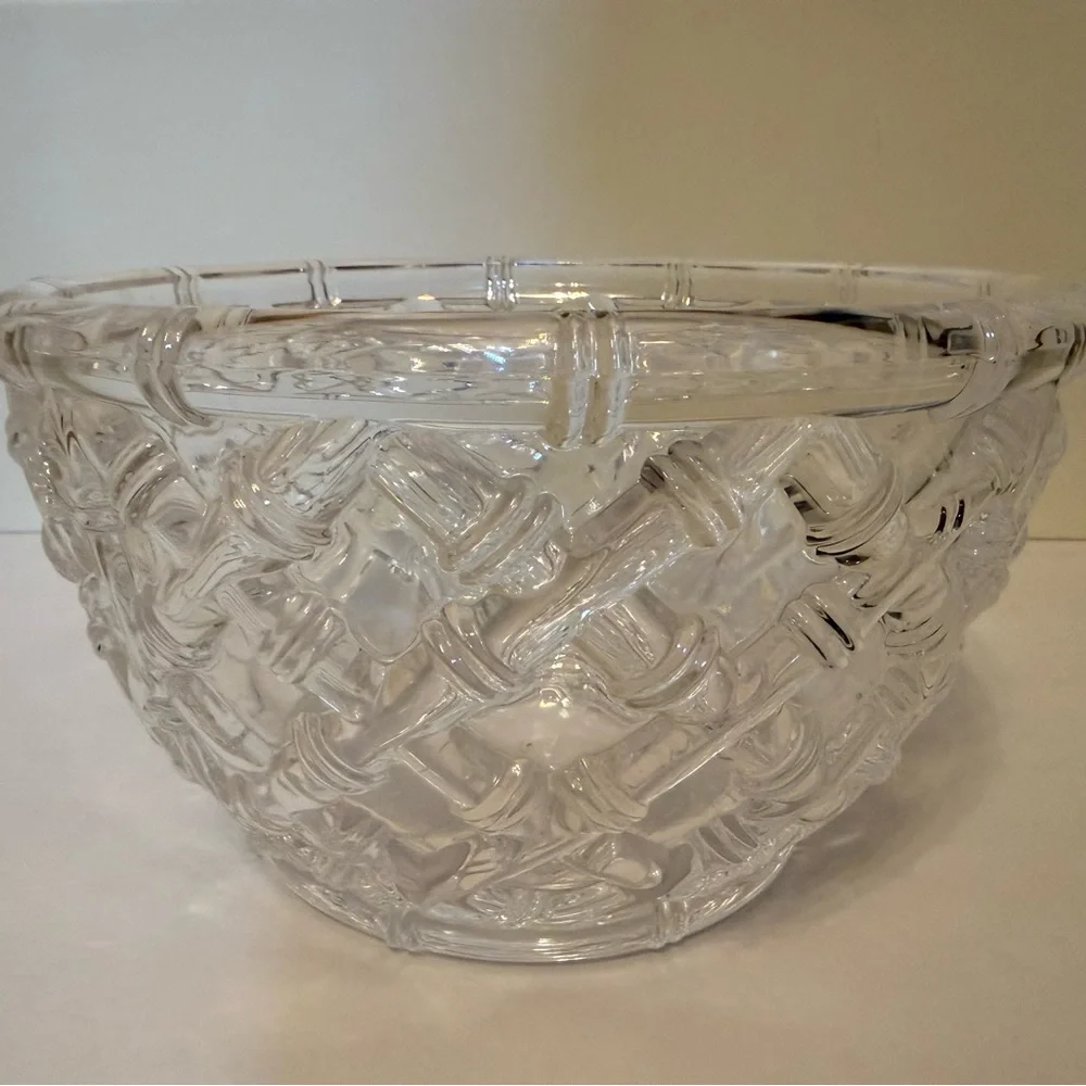 TIFFANY & CO. BOWL CRYSTAL 9” BAMBOO LATTICE SIGNED DISCONTINUED VINTAGE